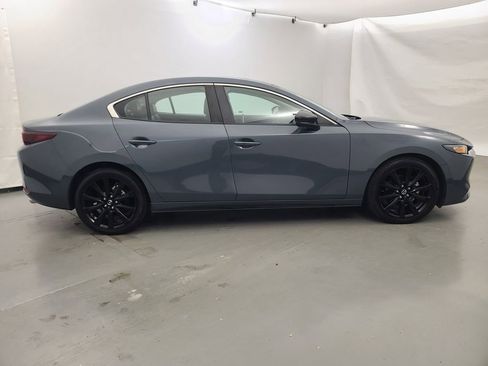 Used 2024 MAZDA MAZDA3 s image 3