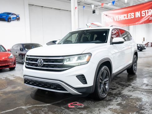 Used 2021 Volkswagen Atlas SEL image 3