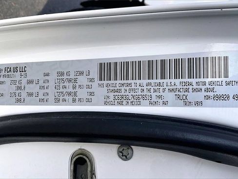 Used 2019 RAM 3500 Tradesman w/ Towing Technology Group image 36