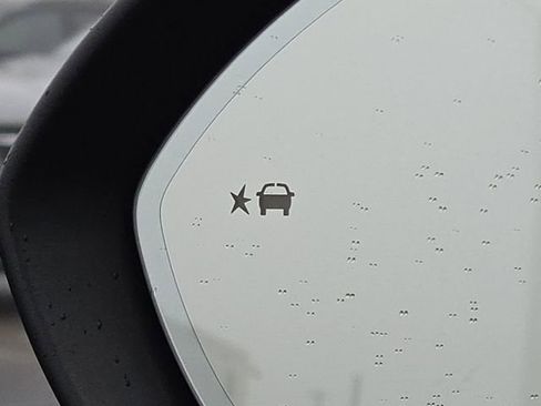 Used 2022 Buick Envision Preferred image 10