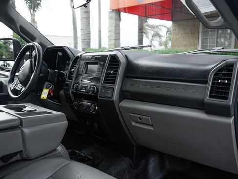 Used 2019 Ford F450 XL w/ XL Value Package RWD image 31