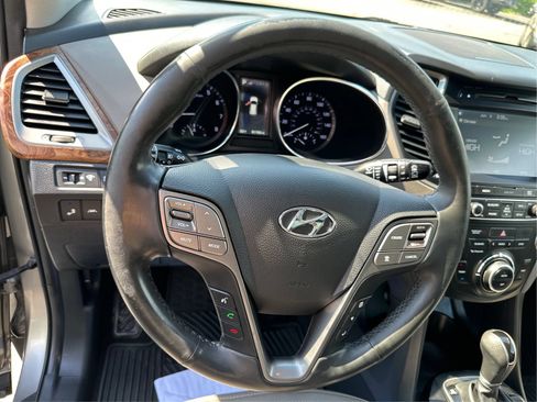 Used 2018 Hyundai Santa Fe Sport 2.0T AWD/4WD image 19