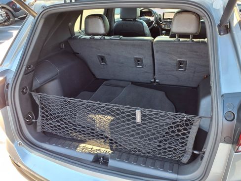 Used 2023 Chevrolet Equinox Premier FWD image 33