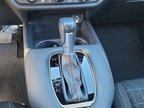 Used 2024 Honda HR-V Sport image 25