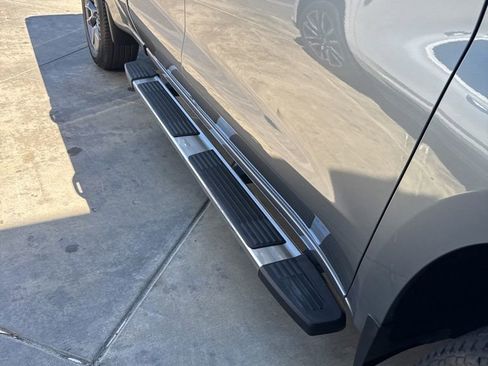 Used 2019 Chevrolet Silverado 1500 LT w/ All-Star Edition AWD/4WD image 5