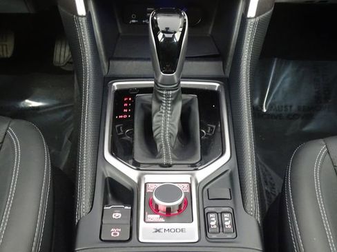 Used 2022 Subaru Forester Limited w/ Popular Package #3 image 39