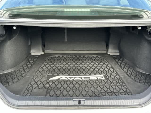 Used 2020 Toyota Avalon Limited w/ Advanced Safety Package FWD image 26