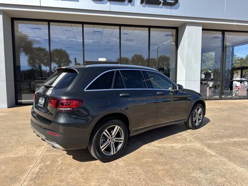 Used 2020 Mercedes-Benz GLC 300 image 3