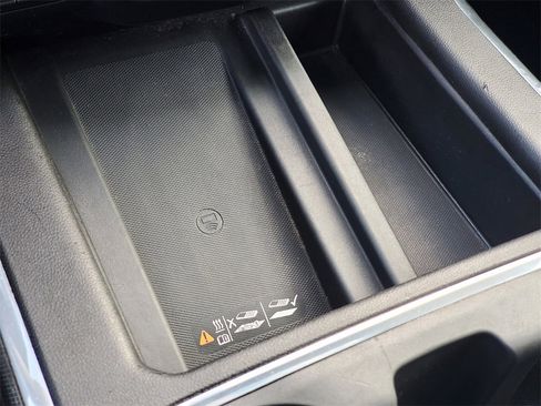 Used 2021 GMC Sierra 1500 AT4 w/ AT4 Premium Package image 21