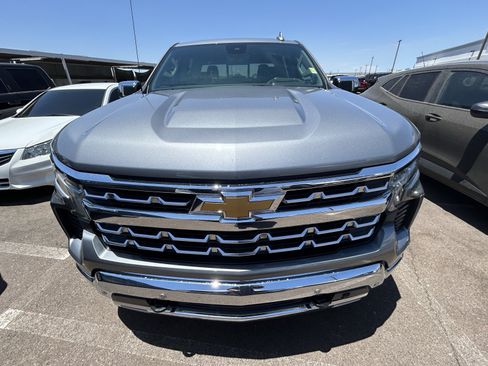 Used 2023 Chevrolet Silverado 1500 LTZ w/ Technology Package AWD/4WD image 6