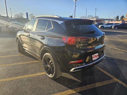 Used 2024 Buick Encore GX Sport Touring image 4