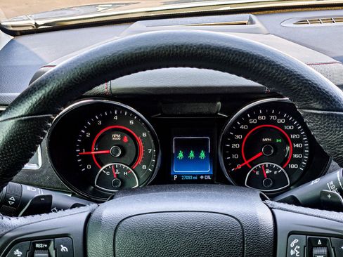 Used 2014 Chevrolet SS image 22