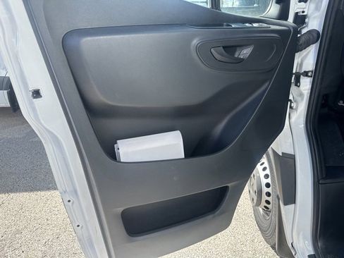 Used 2022 Mercedes-Benz Sprinter 3500 image 5