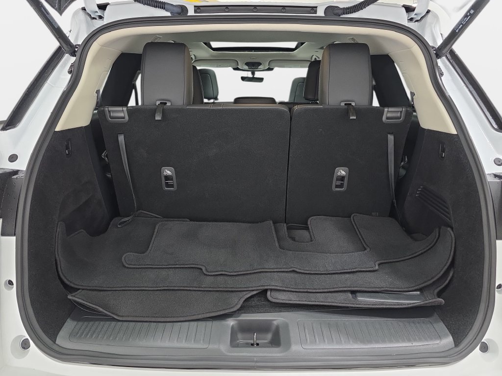 Certified 2026 INFINITI QX60 Pure w/ Cargo Package AWD/4WD image 30