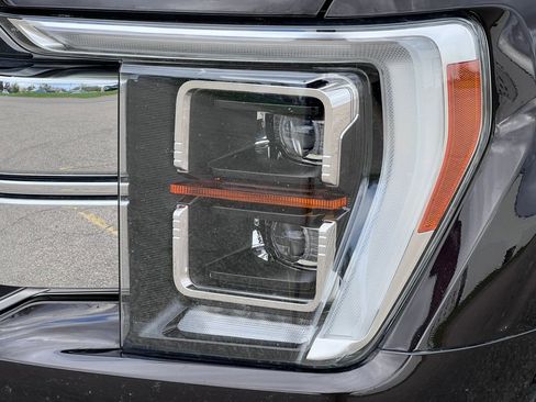 Used 2021 Ford F150 Lariat w/ Equipment Group 502A High AWD/4WD image 41