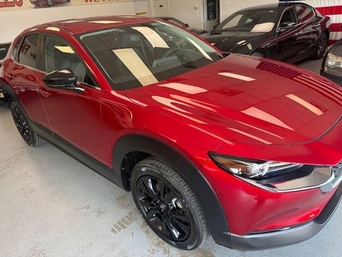 Used 2024 MAZDA CX-30 AWD 2.5 S w/ Select Sport Pkg image 3