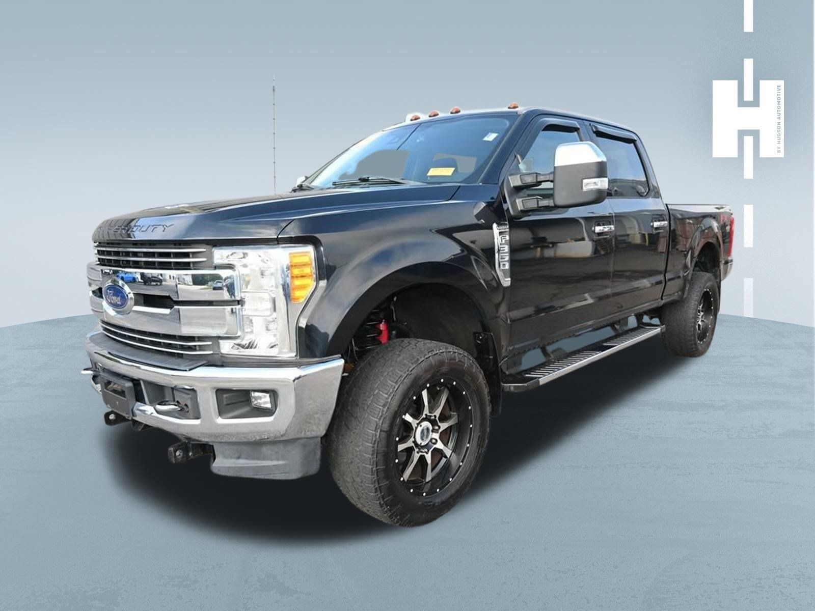 Used 2017 Ford F350 Lariat AWD/4WD image 1