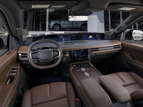 New 2025 Lincoln Navigator Reserve image 9