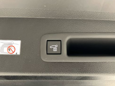 New 2026 Toyota Sienna XLE Woodland Edition image 12