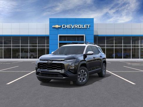 New 2026 Chevrolet Equinox ACTIV w/ LPO, Floor Liner Package AWD/4WD image 32