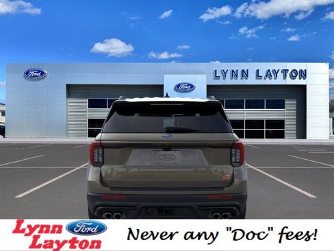 New 2026 Ford Explorer ST w/ Sun And Sound Package image 5