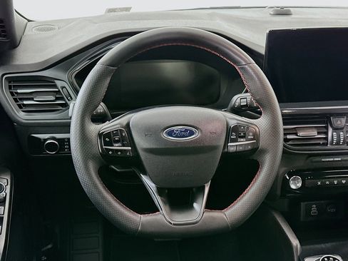 Used 2025 Ford Escape ST-Line w/ Tech Pack #1 image 18