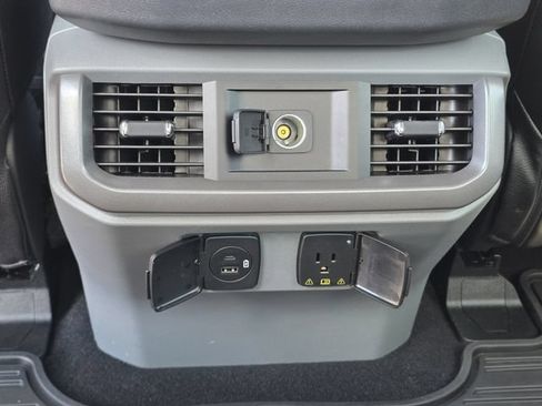 Used 2023 Ford F150 XLT w/ Equipment Group 302A High RWD image 19