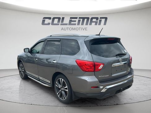 Used 2018 Nissan Pathfinder Platinum AWD/4WD image 7