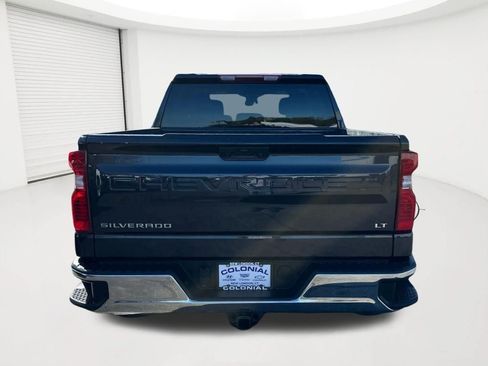 Used 2023 Chevrolet Silverado 1500 LT AWD/4WD image 6