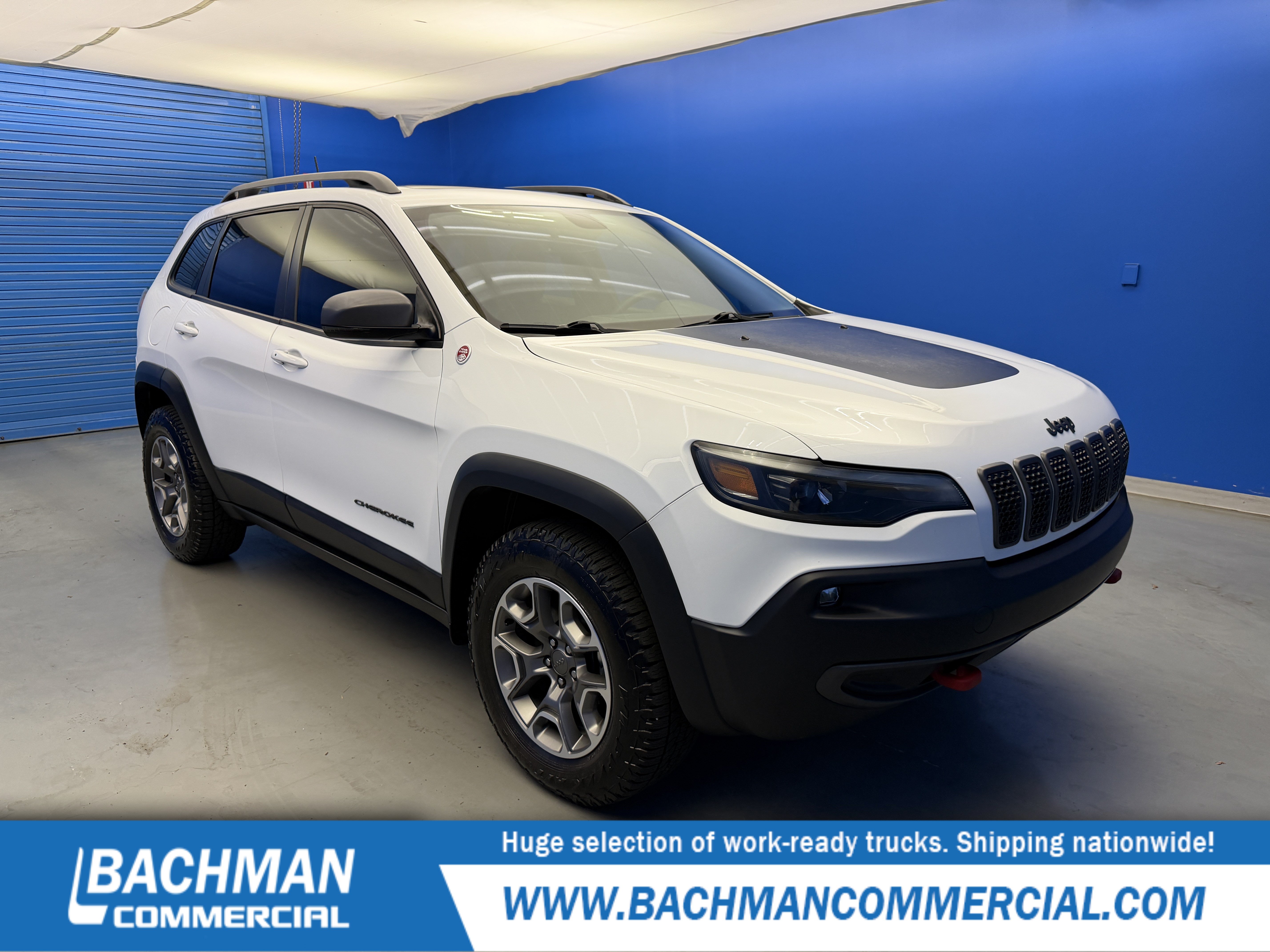 Used 2020 Jeep Cherokee Trailhawk w/ Comfort/Convenience Group AWD/4WD image 1