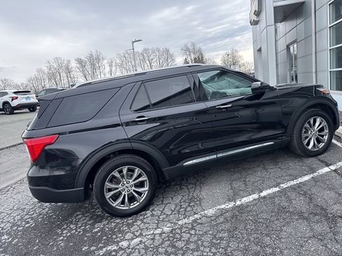 Certified 2022 Ford Explorer Limited image 12