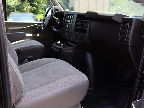 Used 2021 Chevrolet Express 2500 w/ Driver Convenience Package RWD image 18