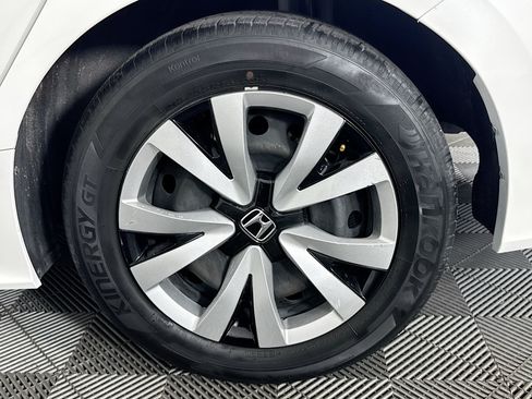 Used 2024 Honda Civic LX image 35