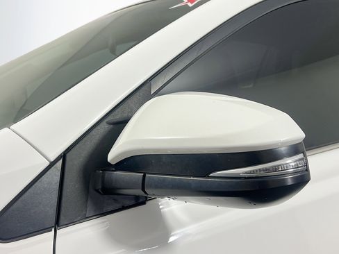 Used 2016 Toyota RAV4 XLE FWD image 12