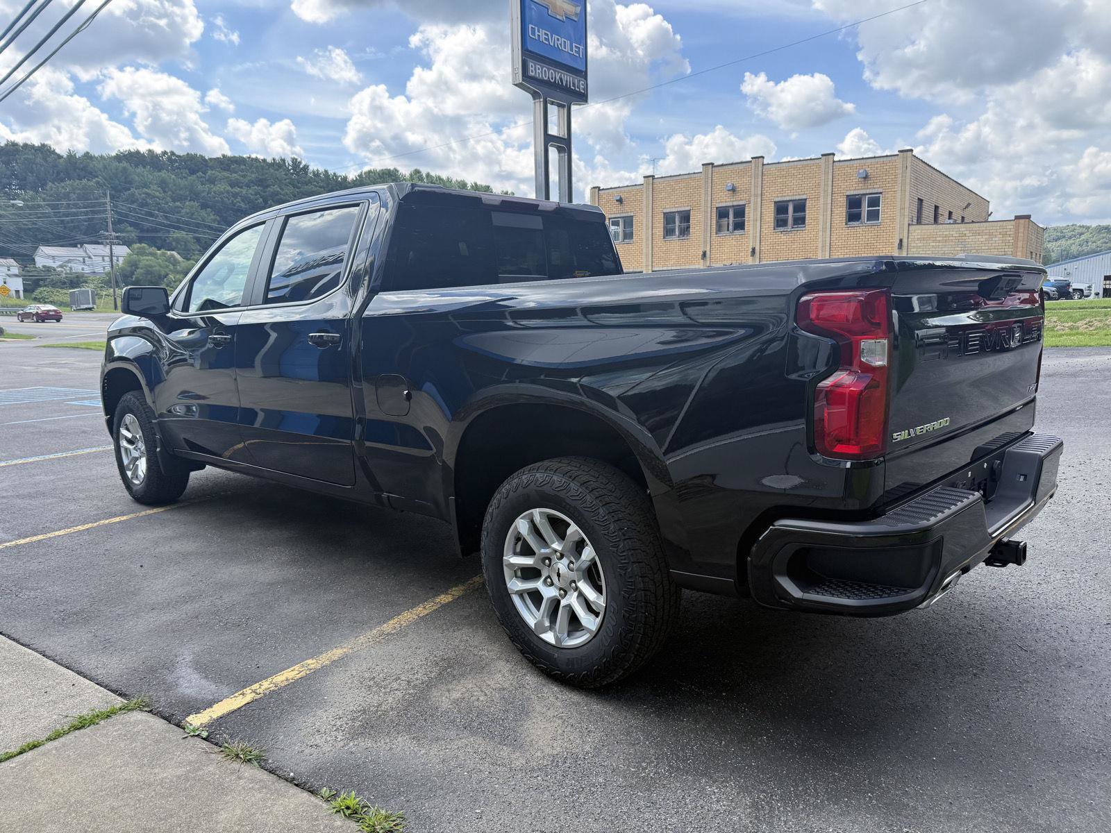 New 2026 Chevrolet Silverado 1500 RST w/ Convenience Package II AWD/4WD image 4