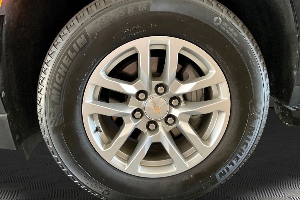 Used 2024 Chevrolet Tahoe LT AWD/4WD image 35