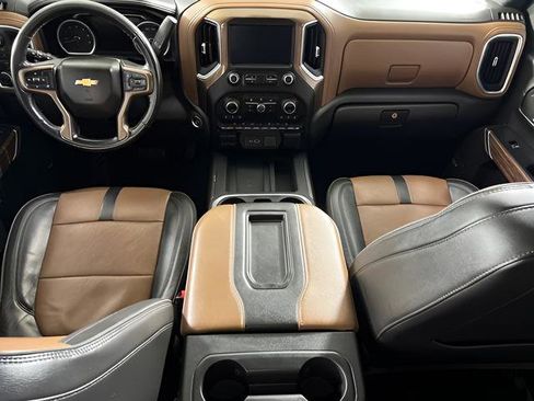 Used 2021 Chevrolet Silverado 1500 High Country w/ Z71 Off-Road Package image 2
