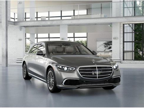 Used 2023 Mercedes-Benz S 580 4MATIC Sedan image 9