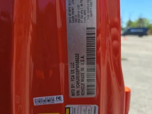 Certified 2023 Jeep Wrangler Unlimited Sahara AWD/4WD image 30