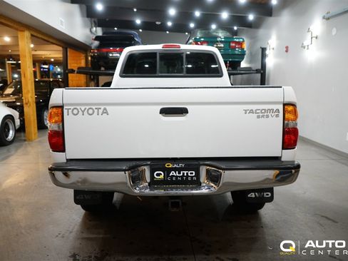 Used 2004 Toyota Tacoma 4x4 Xtracab V6 image 5