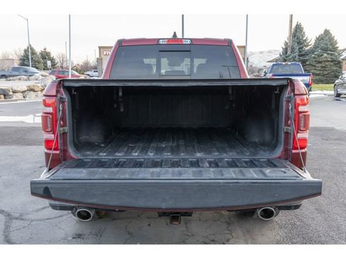 Used 2022 RAM 1500 Limited w/ Cold Weather Group image 15