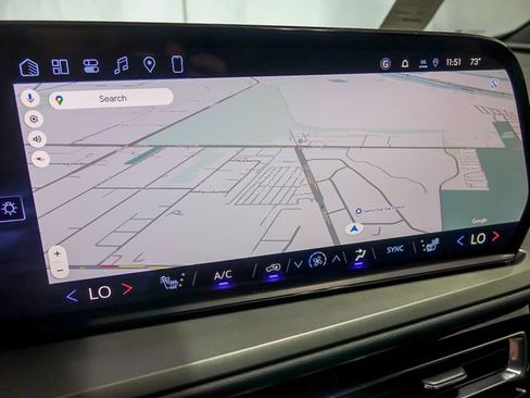 New 2026 Chevrolet Traverse LT w/ LPO, Floor Liner Package FWD image 16