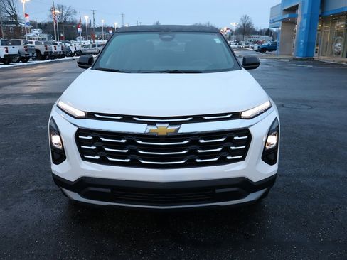 New 2026 Chevrolet Equinox LT w/ Convenience Package II image 25