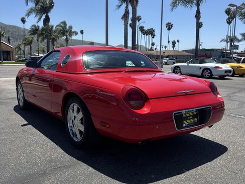 Used 2002 Ford Thunderbird RWD image 3