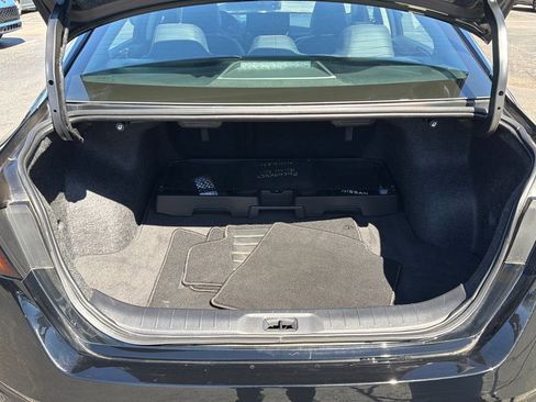 Used 2024 Nissan Altima 2.0 SR image 29