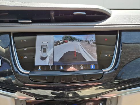 Used 2023 Cadillac XT6 Premium Luxury w/ Technology Package image 45