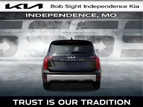 New 2025 Kia Telluride LX image 5