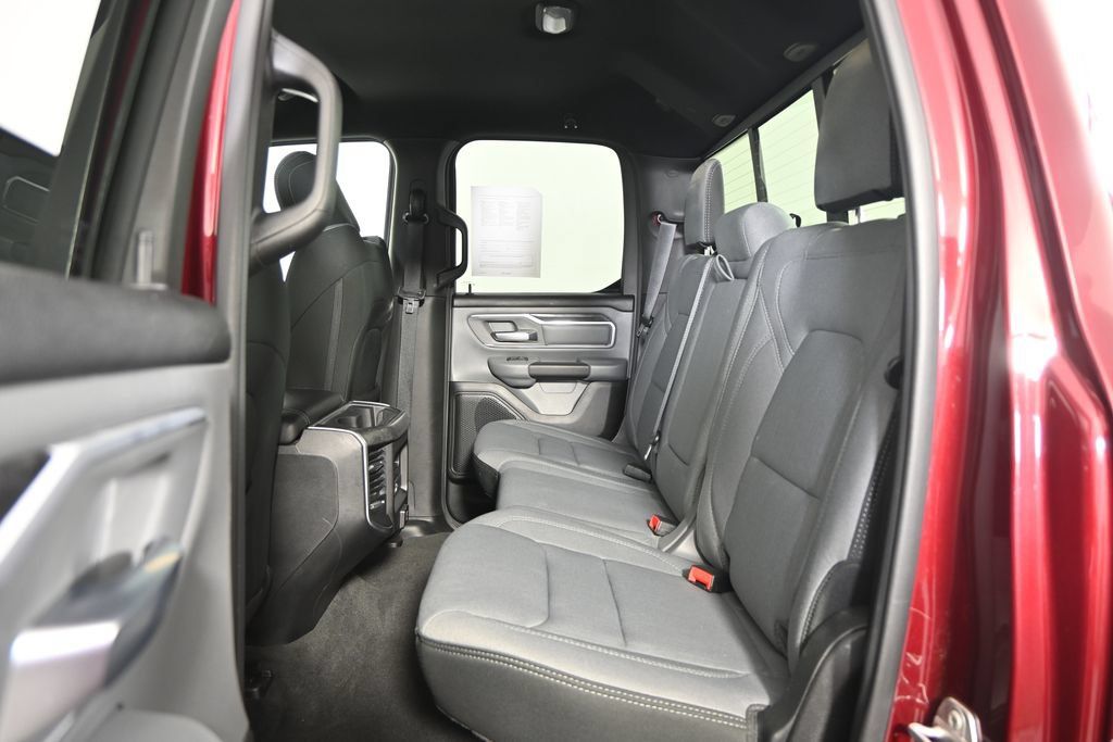Used 2021 RAM 1500 Big Horn AWD/4WD image 17