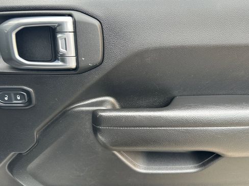 Used 2023 Jeep Wrangler Unlimited Rubicon 4xe image 20