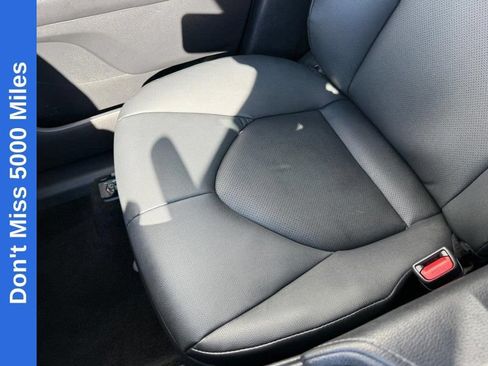 Used 2025 Toyota Grand Highlander AWD image 28